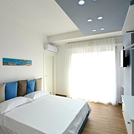 Kore Suites&Apartments Locri Buitenkant foto