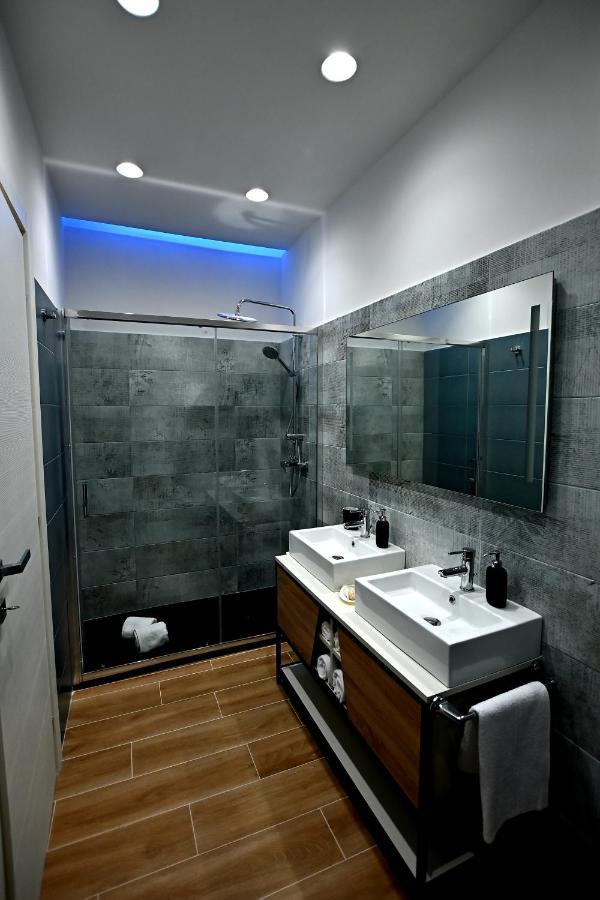 Kore Suites&Apartments Locri Buitenkant foto